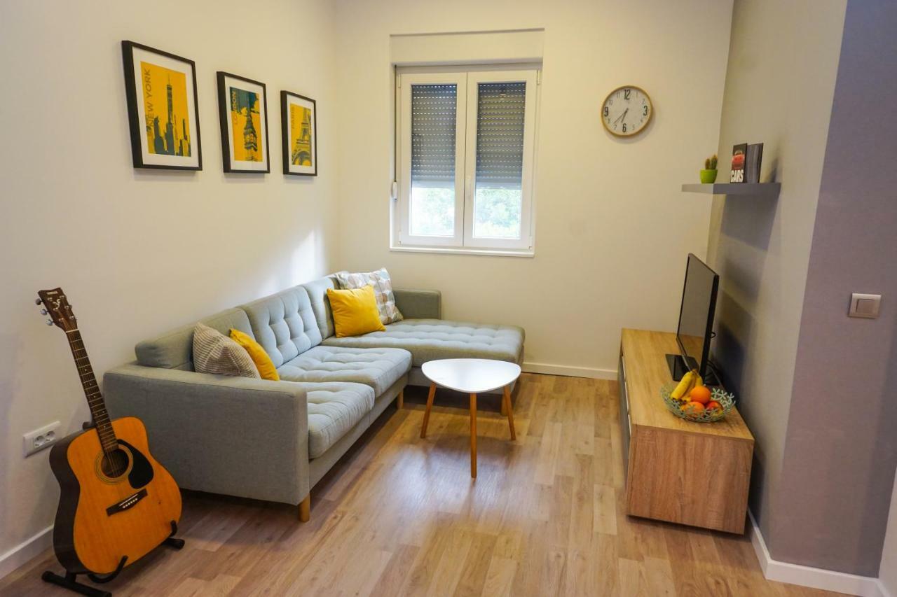 Apartament Gru *